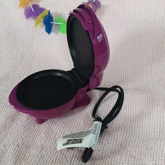 NEW! HOLSTEIN Electric Personal Griddle - Picture 11 of 15